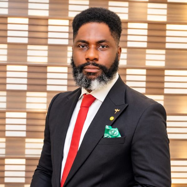 Dr Kolawole Aramide